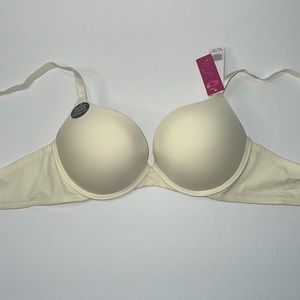 Super Push Up Extreme Padded Maximum Lift Double Padded Bra. NWT